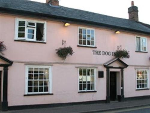 The Dog Inn Халстед Екстериор снимка